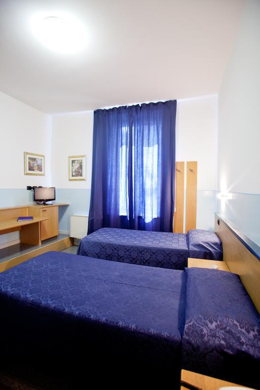 Master Hotel Castelvetro Piacentino Номер фото
