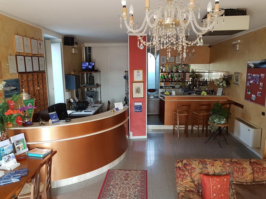 Master Hotel Castelvetro Piacentino Экстерьер фото